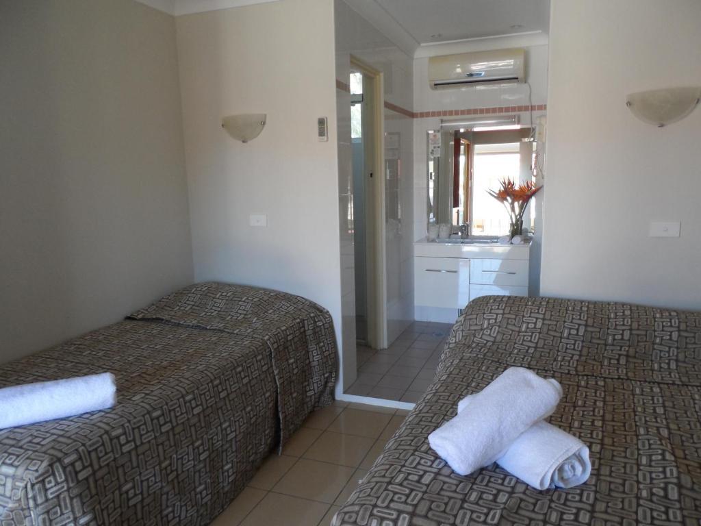 Liberty Plains Motor Inn Sydney Phòng bức ảnh