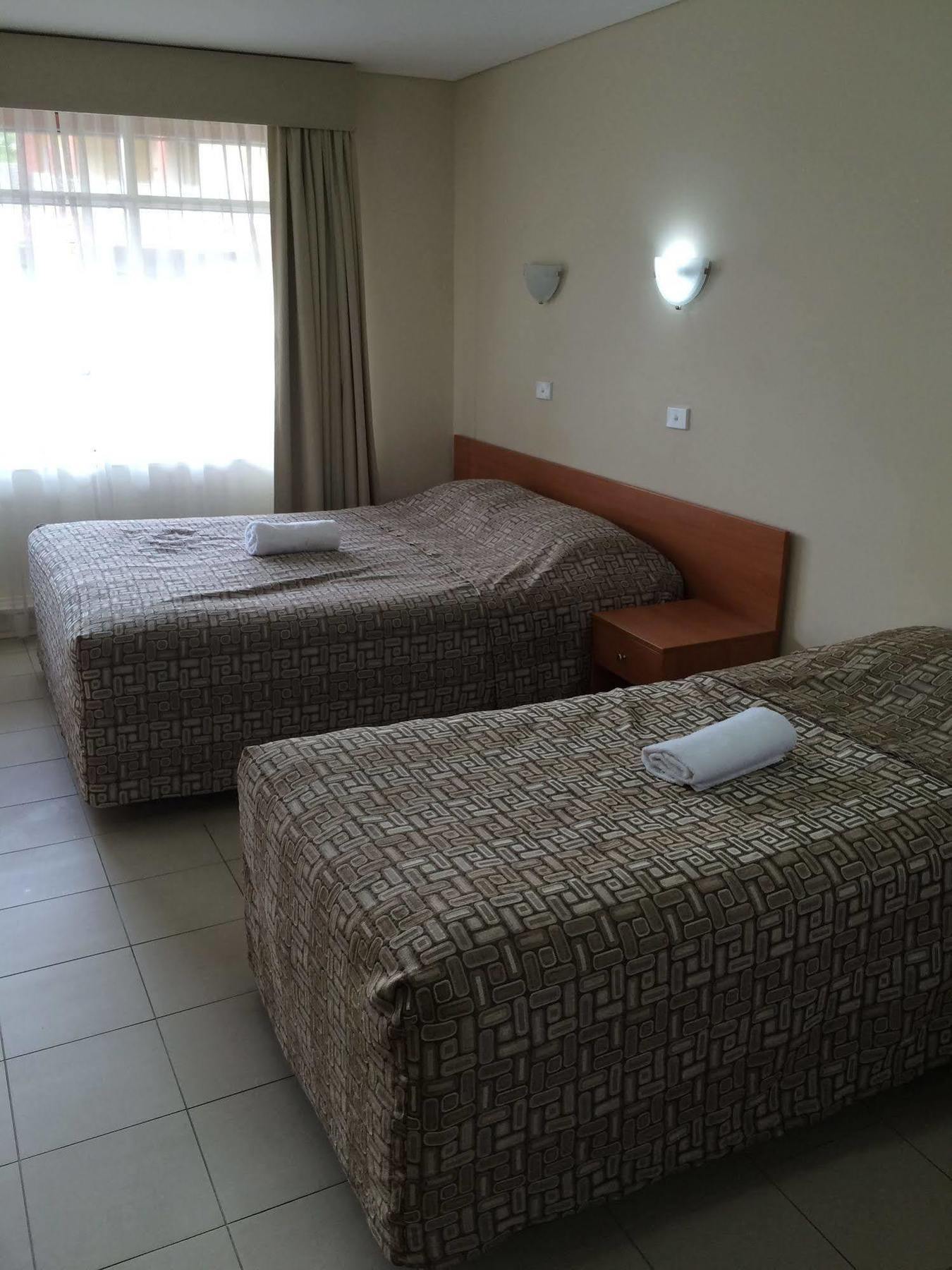 Liberty Plains Motor Inn Sydney Ngoại thất bức ảnh