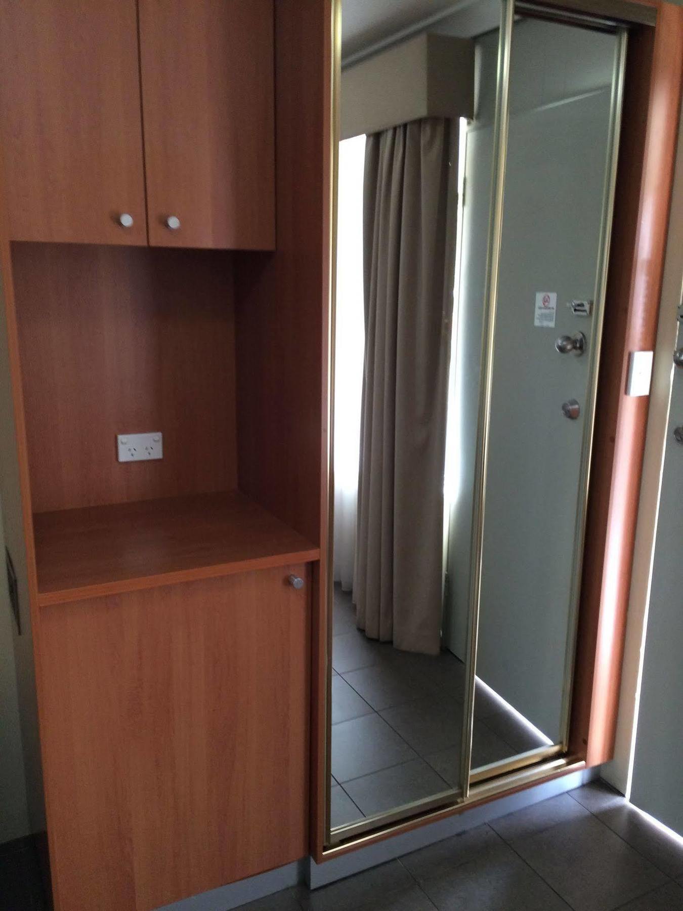 Liberty Plains Motor Inn Sydney Ngoại thất bức ảnh