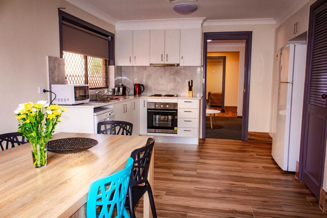 Liberty Plains Motor Inn Sydney Ngoại thất bức ảnh